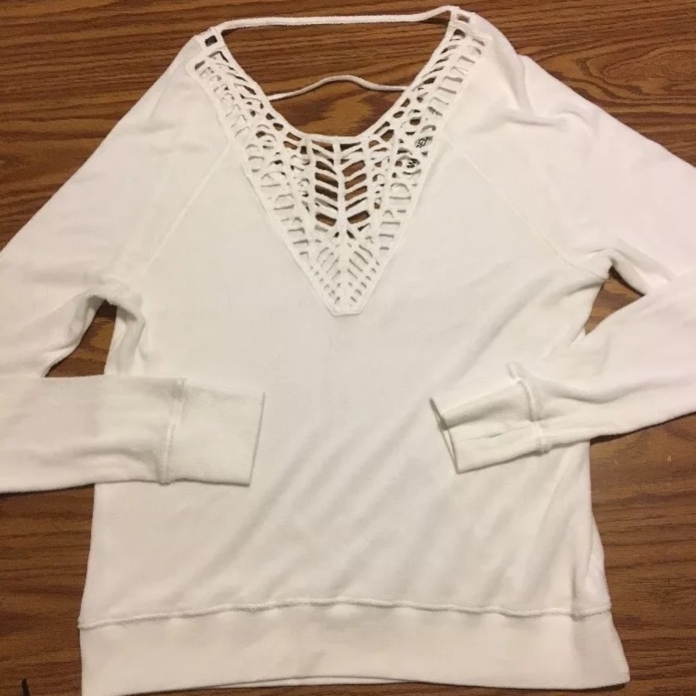 Pam & Gela white sweater size medium cotton modal